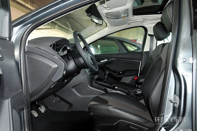 2012款 兩廂 1.6L MT風(fēng)尚型