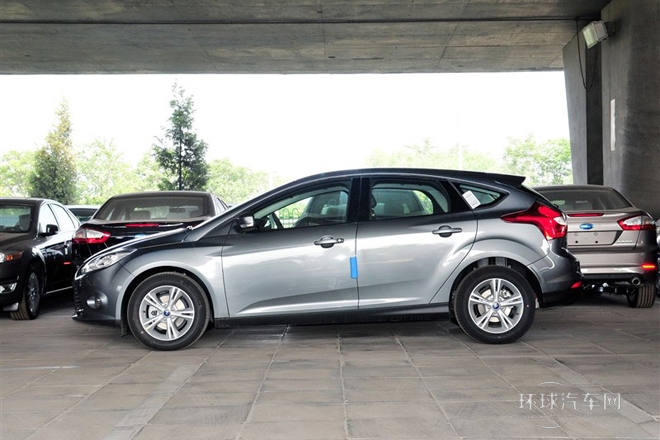 2012款 兩廂 1.6L MT風(fēng)尚型