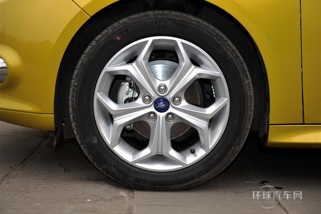 2012款 兩廂 2.0L MT豪華運動型