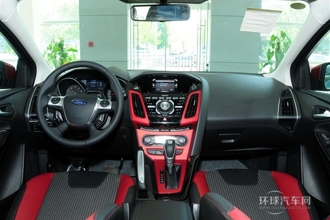 2012款 兩廂 2.0L AT豪華運動型