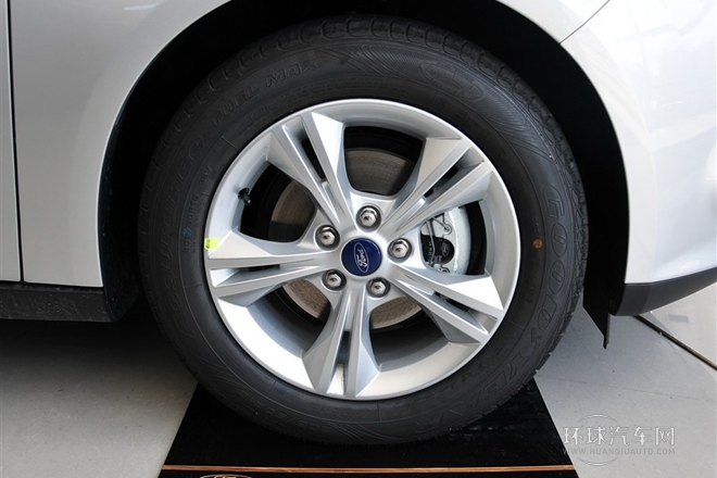 2012款 三廂 1.6L MT風尚型