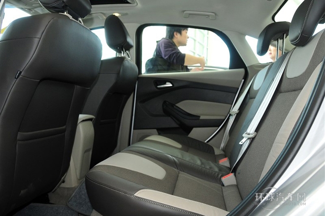 2012款 三廂 1.6L MT風尚型