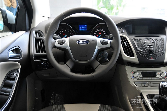 2012款 三廂 1.6L MT風尚型