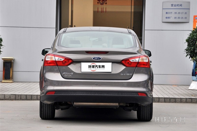 2012款 三廂 1.6L AT尊貴型