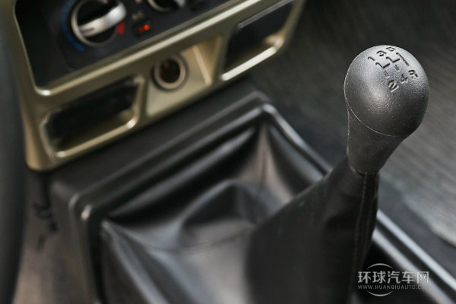 2013款 2.4L 兩驅標準紀念版 國IV