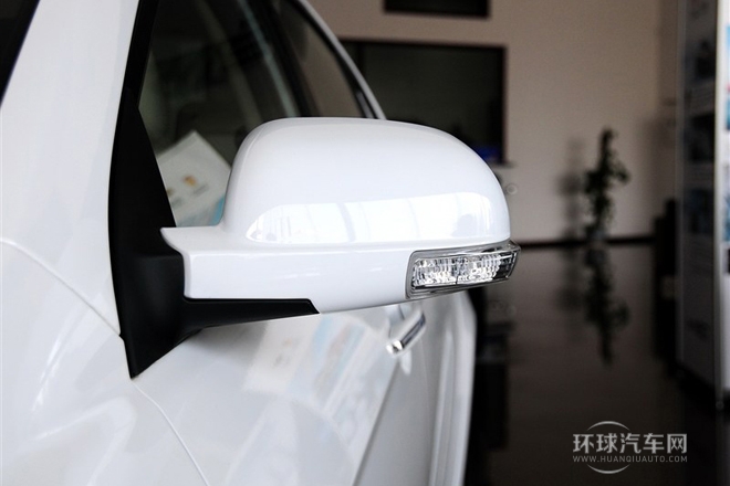 2013款 三廂 1.8L 手動尊貴型