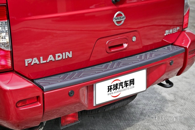 2013款 2.4L 兩驅(qū)標(biāo)準(zhǔn)紀(jì)念版 國IV