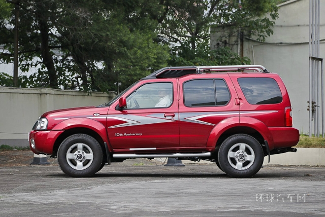 2013款 2.4L 兩驅標準紀念版 國IV