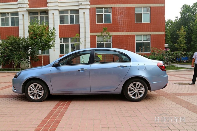 2014款 三廂 1.3T CVT尊貴型