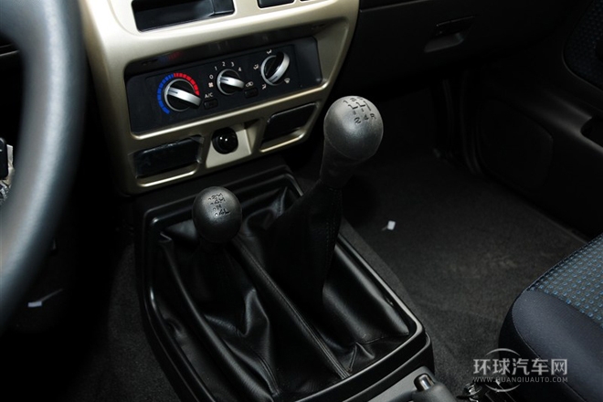 2013款 2.4L 四驅(qū)標(biāo)準(zhǔn)型 國(guó)IV