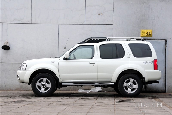 2013款 2.4L 四驅(qū)標準型 國IV