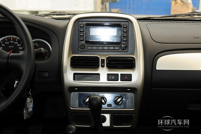 2013款 2.4L 四驅(qū)標(biāo)準(zhǔn)型 國(guó)V