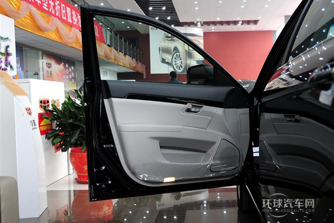 2013款 2.0L 手動精英型