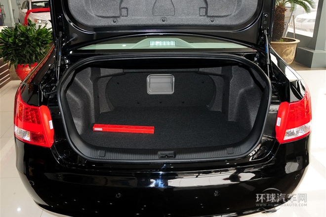 2013款 2.0L 手動精英型