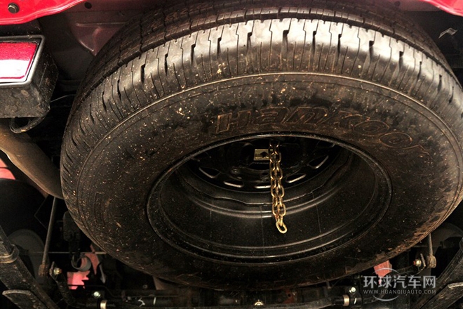 2013款 2.4L 四驅豪華紀念版 國IV