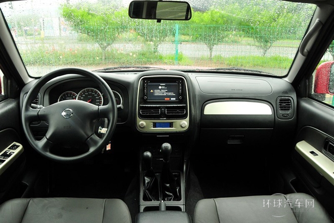 2013款 2.4L 四驅豪華紀念版 國IV