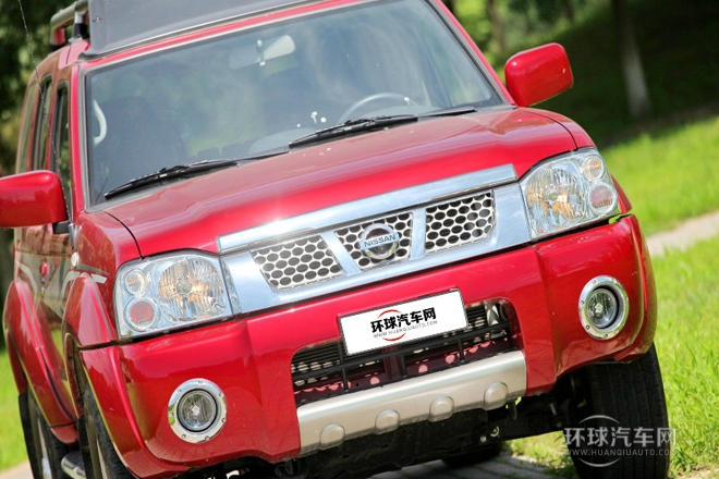 2013款 2.4L 四驅豪華紀念版 國IV