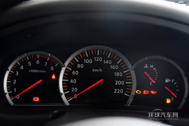 2013款 2.4L四驅(qū)豪華型 國IV