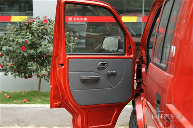 2011款 1.3L基本型有護(hù)欄