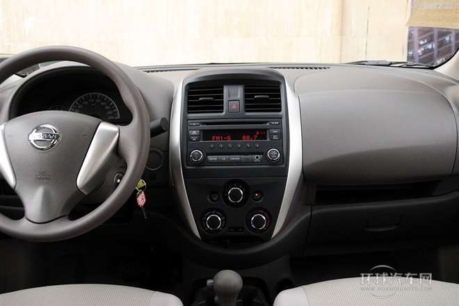 2014款 1.5XE CVT舒適版