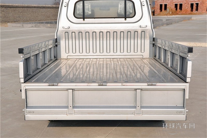 2011款 1.3L基本型無(wú)護(hù)欄