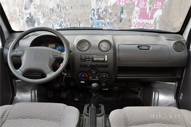 2011款 1.3L基本型無護(hù)欄