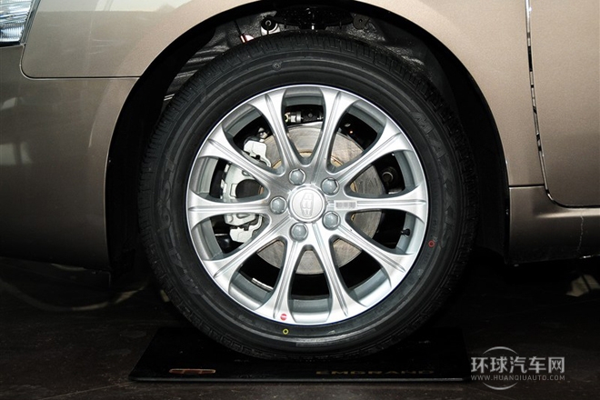 2013款 2.0L 自動精英型