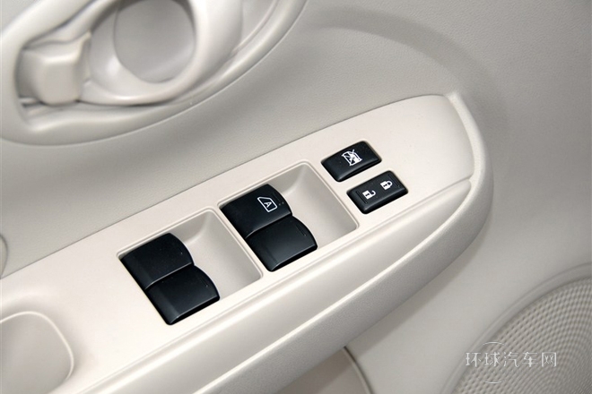 2014款 1.5XE MT舒適版