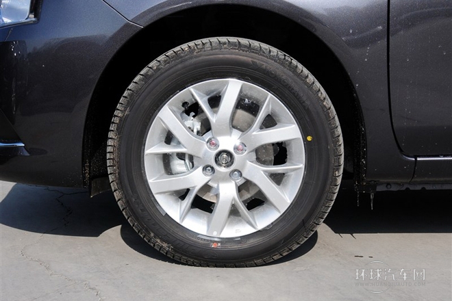 2014款 1.5XL CVT豪華版