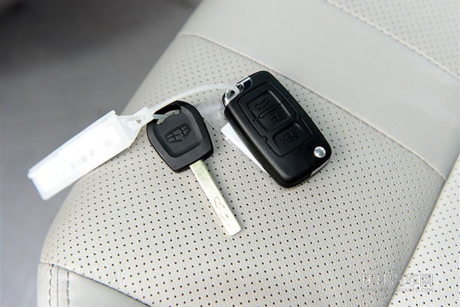 2013款 2.4L 自動行政型