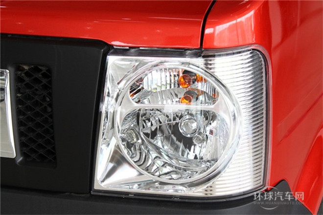 2011款 1.0L基本型有護欄