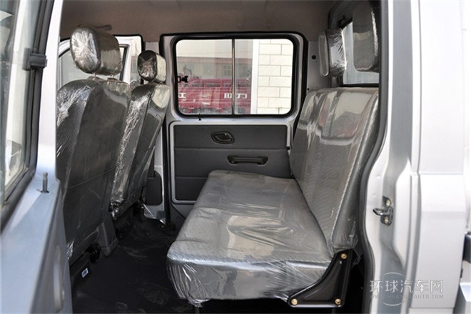 2011款 1.0L基本型無(wú)護(hù)欄