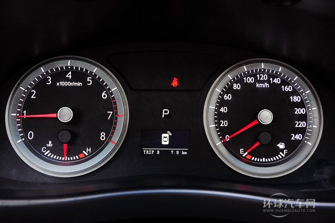 2013款 2.4L 自動尊貴型