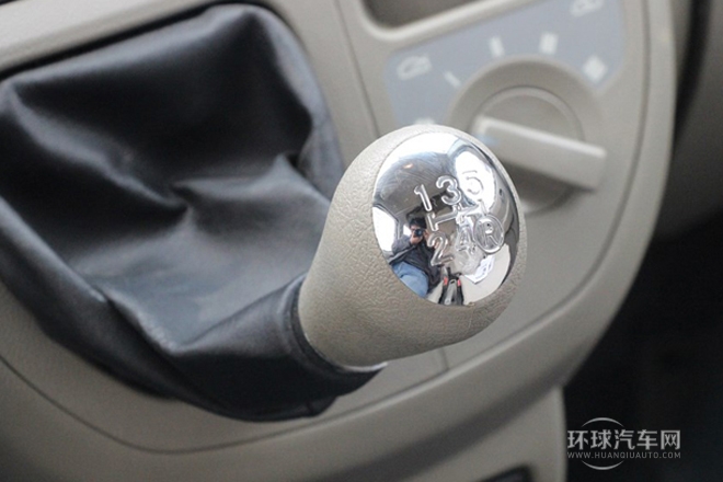 2013款 1.2L豪華型