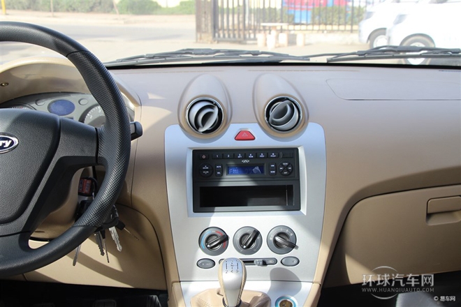 2013款 1.5L標(biāo)準(zhǔn)型