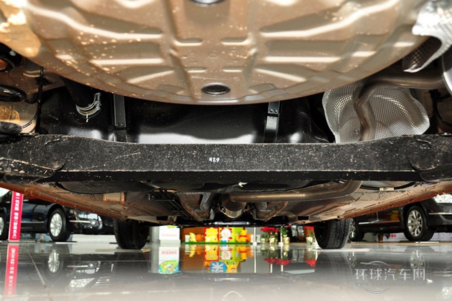 2010款 1.5L 手動易炫版