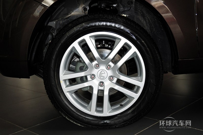 2013款 1.8T 自動兩驅(qū)智匯版