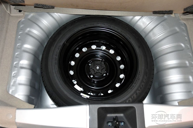 2010款 1.5L 自動易炫版