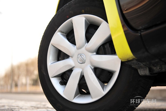 2010款 1.5L 自動易炫版