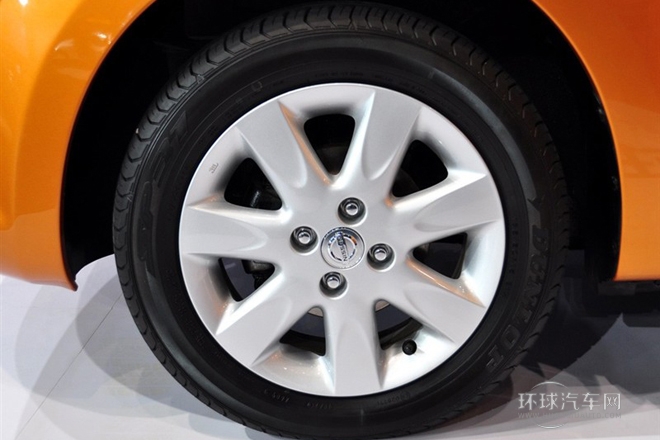 2010款 1.5L 自動易智版