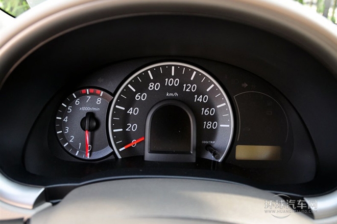 2010款 1.5L 自動易智版