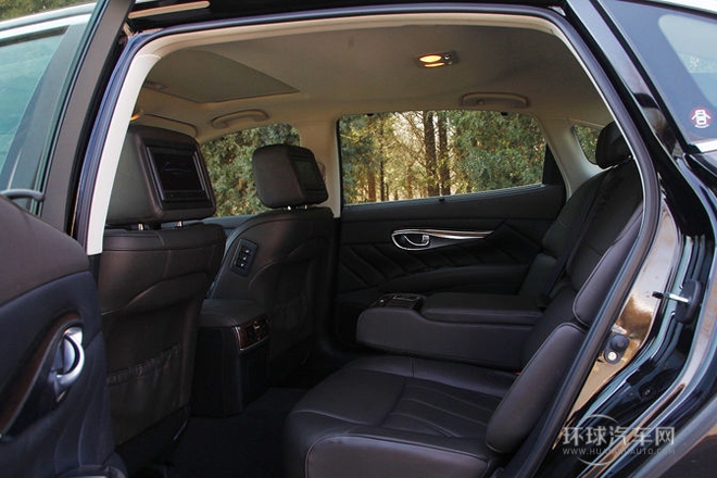 2013款 2.5L 奢華版