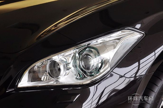 2013款 2.5L 奢華版