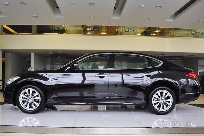 2013款 2.5L 奢華版