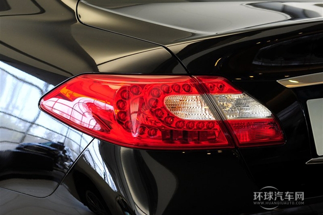 2013款 2.5L 雅致版