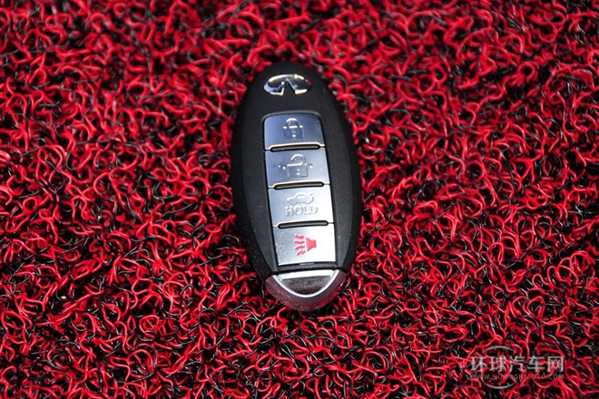 2013款 2.5L 舒適版