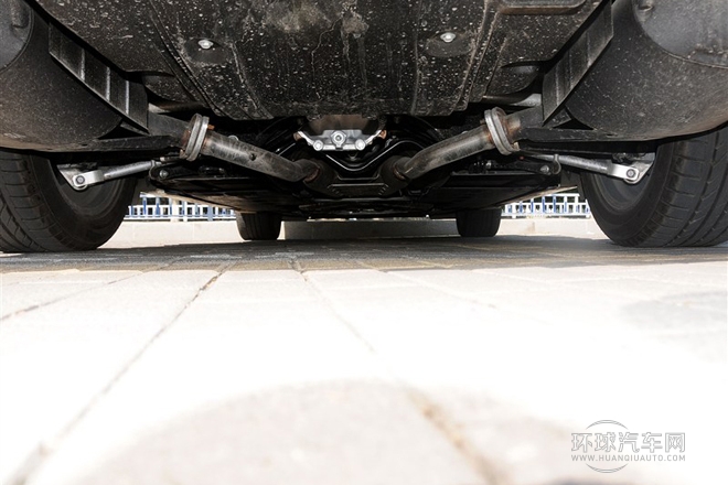 2013款 2.5L 舒適版