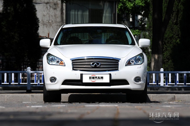 2013款 2.5L 舒適版