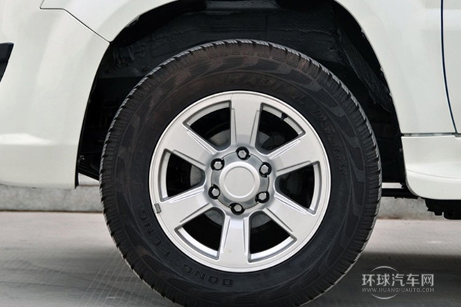 2012款 2.4L 手動兩驅豪華型