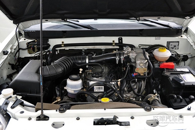 2012款 2.4L 手動兩驅豪華型